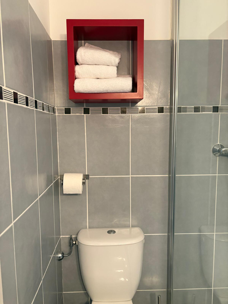 chambre-gentiane-hotel-maison-de-la-tour-4