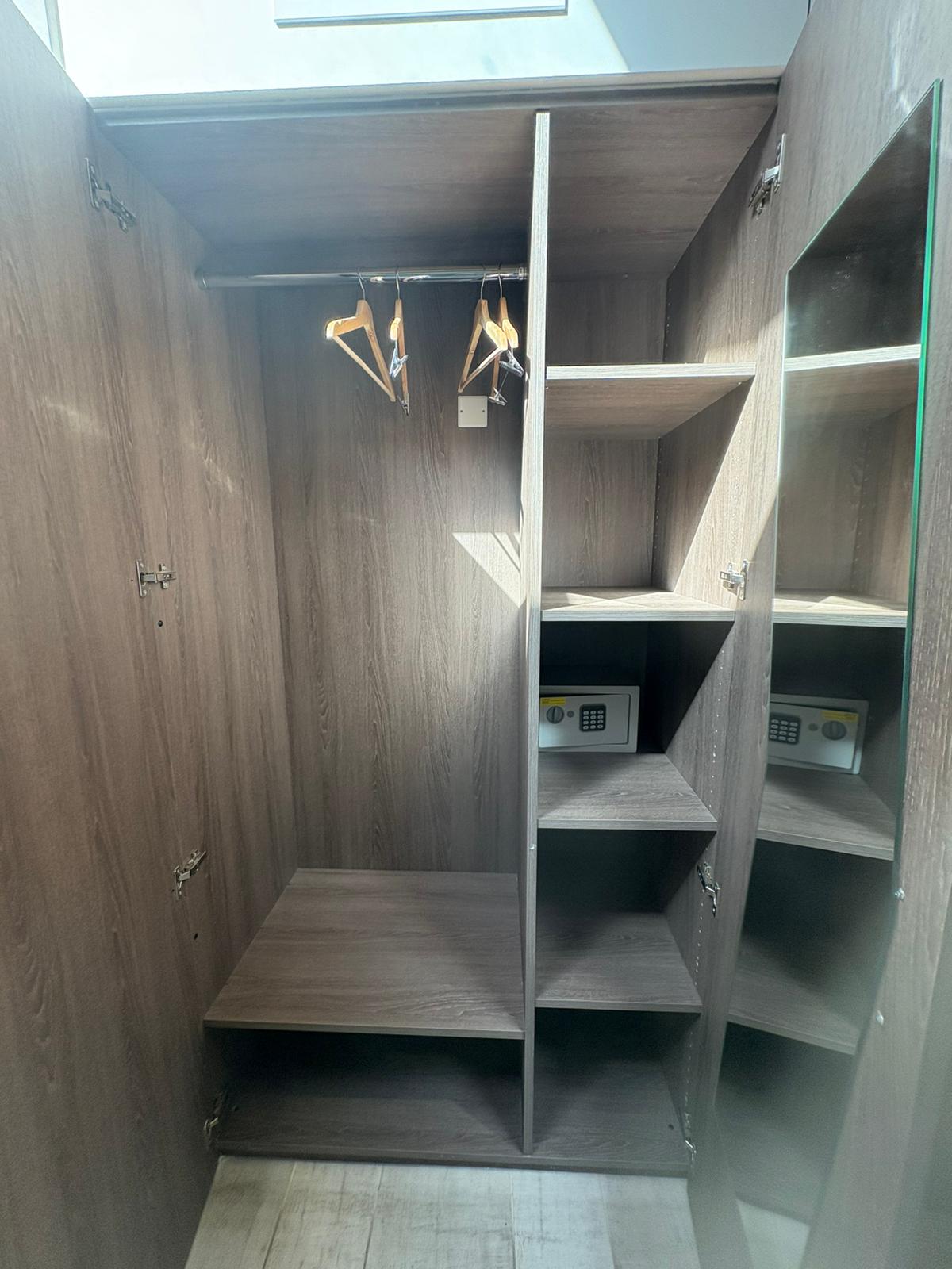 WhatsApp Image 2025-10-07 at 13.53.28 (1)