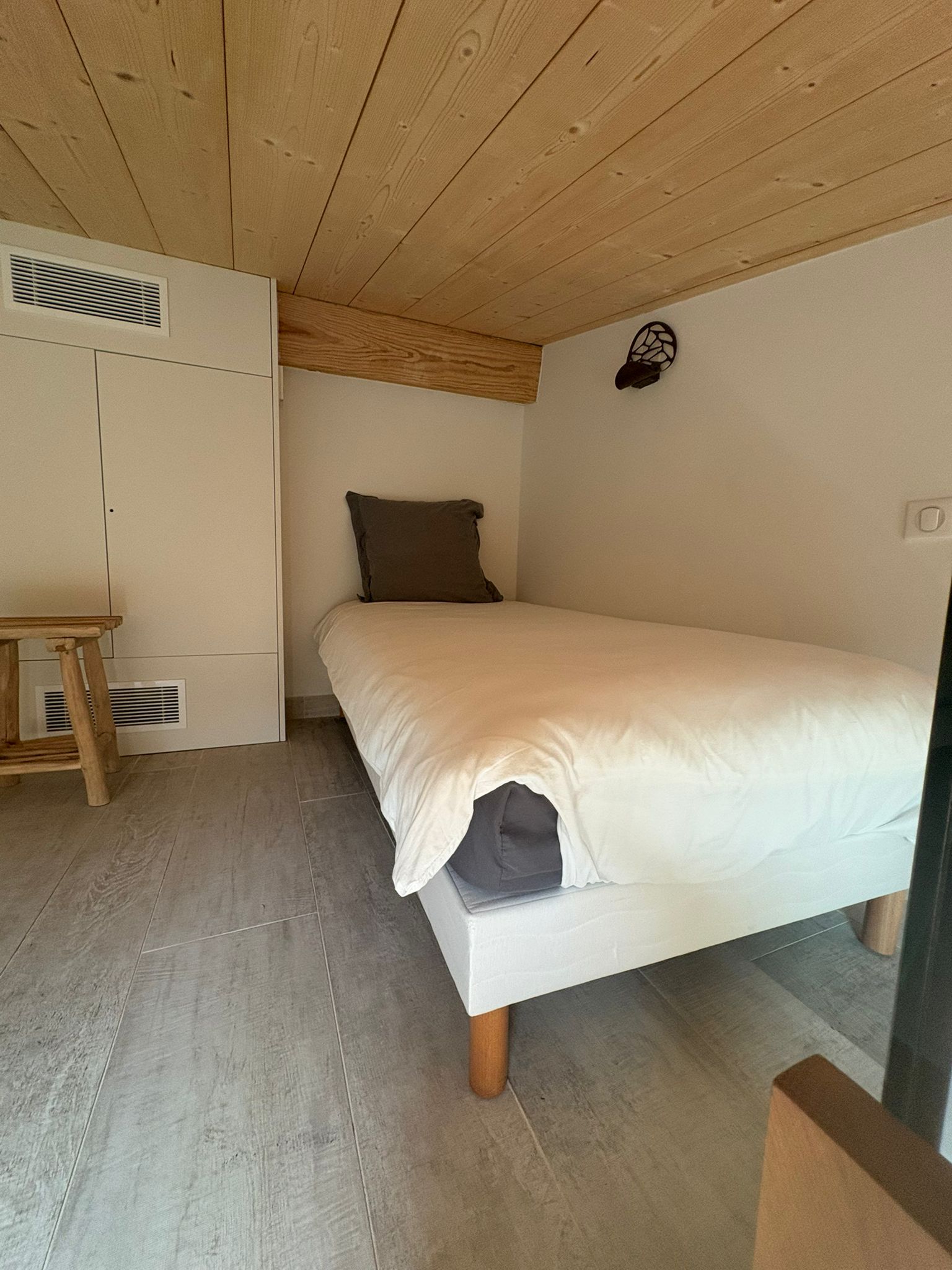 WhatsApp Image 2025-10-07 at 13.55.08 (2)